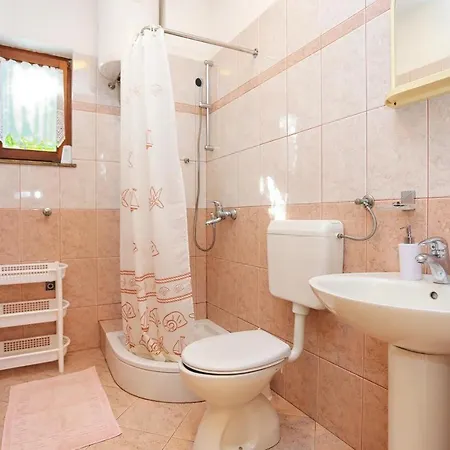 Appartement Ostricka Luka 17086b *