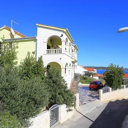 Appartement Ostricka Luka 17086b *